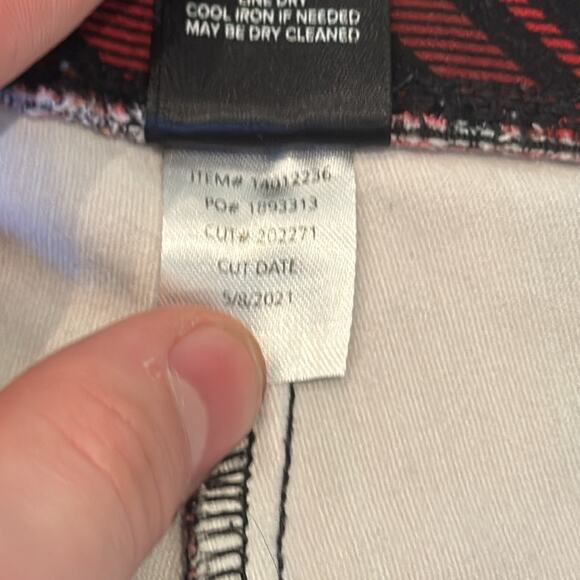 Torrid Women's Pixie Skinny Studio Luxe Ponte High Rise Pant Plaid Size 2X - Picture 8 of 8